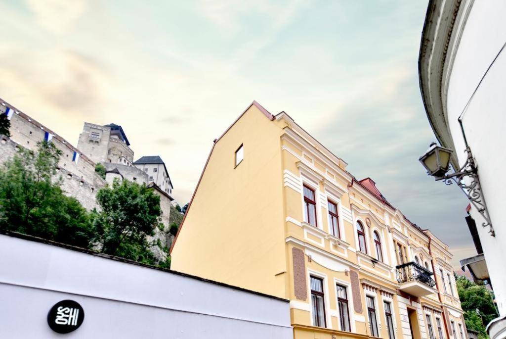 Apartman 1901 Trencin Exterior photo